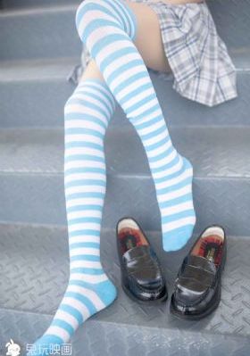免费看美女洗澡全身光子_超清BD在线观看